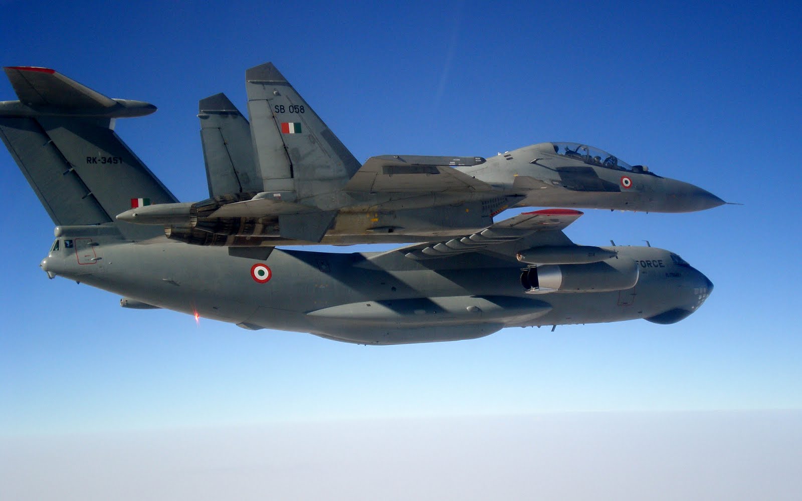 «Garuda 5»: Γαλλικά Rafale θα αντιμετωπίσουν ινδικά SU-30MKI [βίντεο]