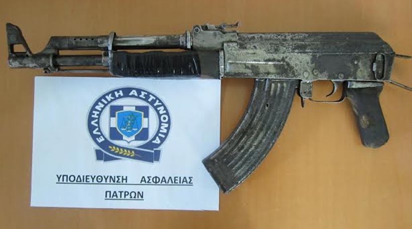 Πάτρα: 29χρονος από το Μπαγκλαντές έκρυβε Καλάσνικοφ