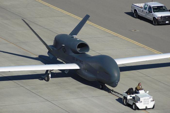 UAV στρατηγικής αναγνώρισης Global  Hawk ανέπτυξαν οι ΗΠΑ στην Ιαπωνία