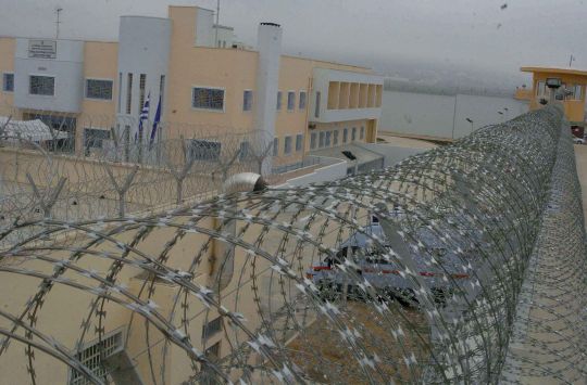 Συνελήφθη δραπέτης των φυλακών Δομοκού