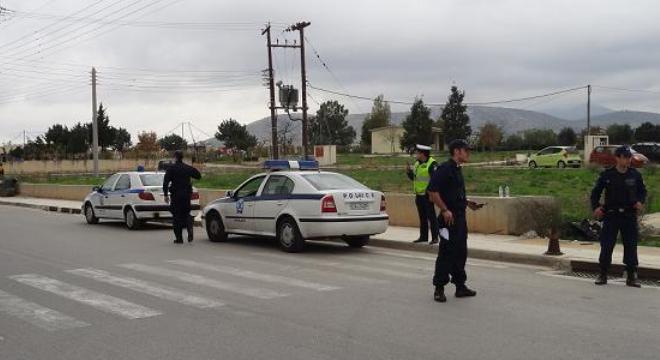 Μαζικές συλλήψεις σε αστυνομική επιχείρηση στην Κορινθία