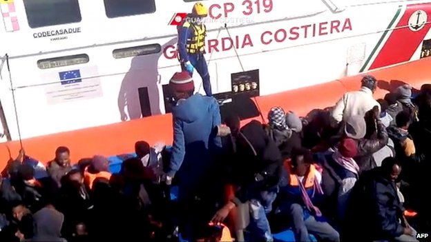 Συνεχίζουν να συλλέγουν λαθρομετανάστες οι Ιταλοί- 529 μέχρι τώρα