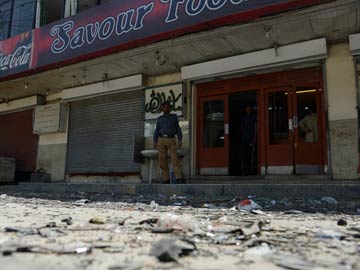Πακιστάν: Τουλάχιστον 23 νεκροί από επίθεση βομβιστή-καμικάζι σε εστιατόριο