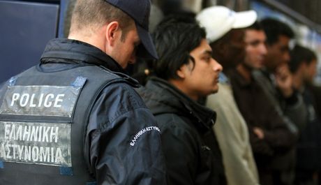 Και άλλοι 13 λαθρομετανάστες με 3 διακινητές συνελήφθησαν στην Εγνατία οδό