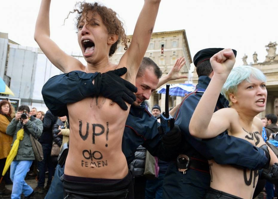 Το παραμύθι με τις Femen και πως τις παρουσιάζει η “αντικειμενική” δημοσιογραφία