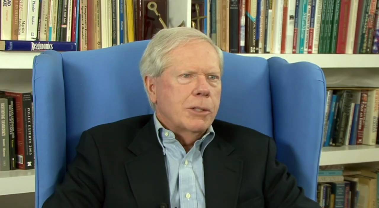 Paul Craig Roberts: “Ισχυρά κέντρα των ΗΠΑ πιέζουν για ταυτόχρονη επίθεση κατά της Ρωσίας και της Κίνας”