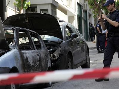 Εμπρησμός σε αντιπροσωπεία αυτοκινήτων