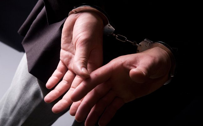 Συλλήψεις μεταναστών σε Ρόδο και Σαντορίνη (που προσπαθούσαν να φύγουν)