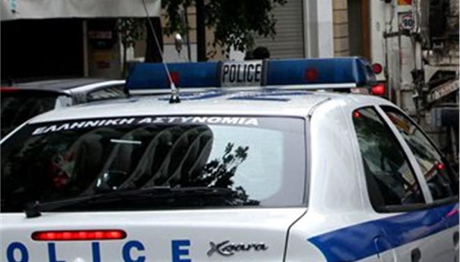 Σύλληψη για έναν Τσιγγάνο και έναν Αλβανό για ναρκωτικά και οπλοκατοχή στο Μαρκόπουλο