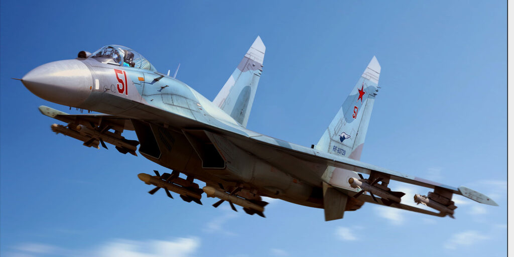 Η Ρωσία ενισχύει τις αεροπορικές της δυνάμεις στην Κριμαία με Su-27SM3 και Su-30M3 (vid)