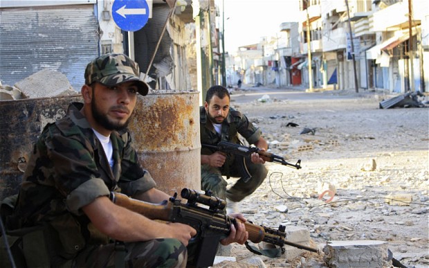 Βίντεο: 20 νεκροί και άτακτη φυγή για το ISIL μετά τον αιφνιδιασμό από τον συριακό Στρατό στη μεθόριο με Τουρκία