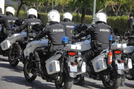Σε εξέλιξη έρευνα της αστυνομίας στο σπίτι της Ρούπα στην Καλαμάτα