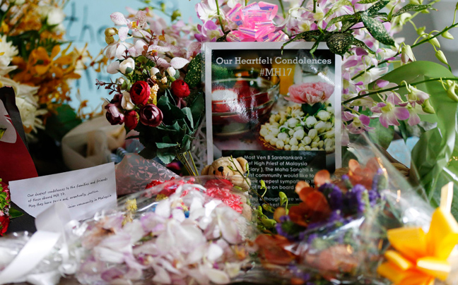 Οι Ολλανδοί τίμησαν τους νεκρούς της μοιραίας πτήσης ΜΗ17 (εικόνες)