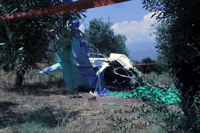 ΥΠΑ για την τραγωδία της πτώσης του αεροσκάφους στη Σπάρτη – Δεν είχαν καταθέσει σχέδιο πτήσης [βίντεο]