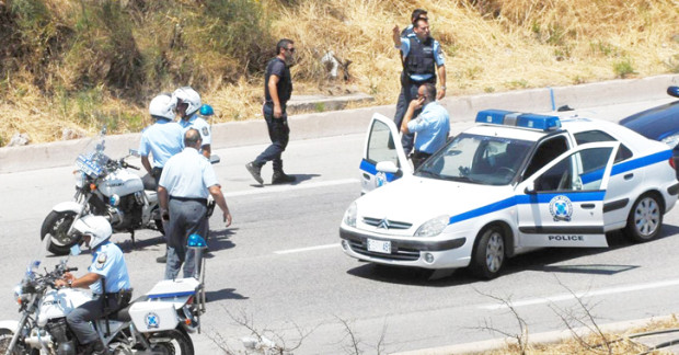 Σύλληψη Αλβανών με AK-47 μετά από επιχείρηση της ΕΛΑΣ στην Αμφιλοχία