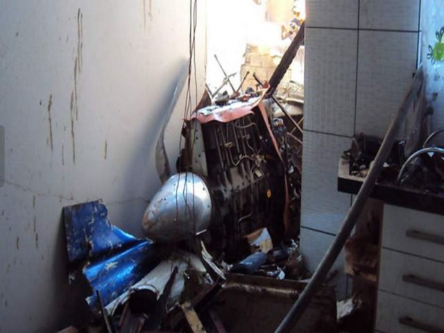 Αεροπλάνο έπεσε σε δωμάτιο 11χρονου