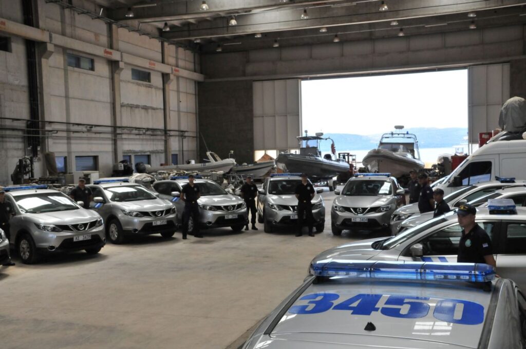 Ενίσχυση με 45 νέα οχήματα για το Λιμενικό Σώμα [εικόνες]