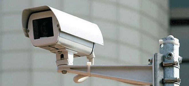 H ΕΛΑΣ τοποθετεί κάμερες έξω από «ευαίσθητους» στόχους υπό τον φόβο τρομοκρατικής επίθεσης