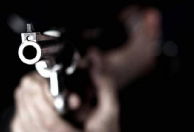 Αχαΐα: Φαρ Ουέστ σε χωριό του δήμου Ερυμάνθου με πυροβολισμούς