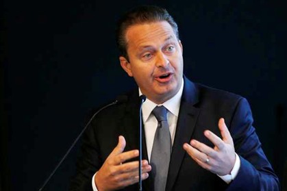 Βραζιλία: Έπεσε αεροσκάφος στο οποίο επέβαινε υποψήφιος για την προεδρία της χώρας [βίντεο]