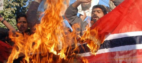 Ισλαμιστές απειλούν τη Νορβηγία με νέα “11η Σεπτεμβρίου” αν δεν επιβληθεί η σαρία