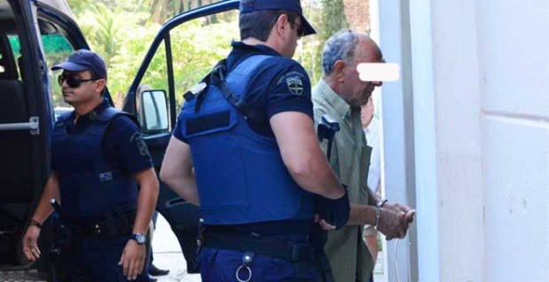 Απολογία 75χρονου: “Ενώ ο γιος μου ήταν αναίσθητος τον πυροβόλησα και στα πόδια, για να μη σηκωθεί”