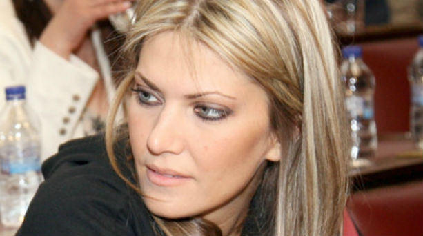 Εύα Καϊλή: Της έσπασαν το αυτοκίνητο για όγδοη φορά [εικόνες]