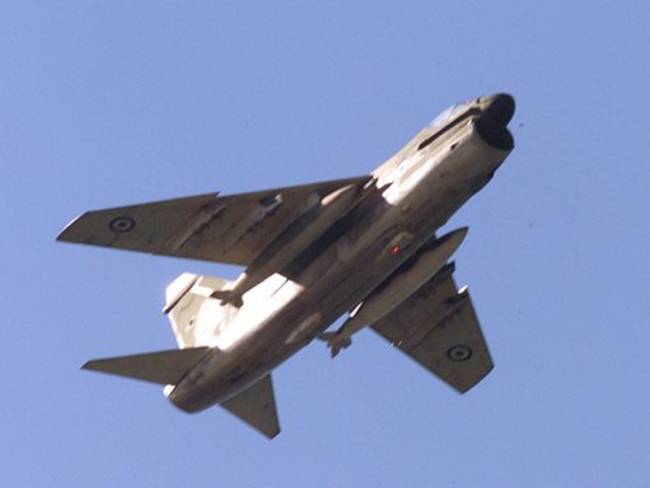 Η στιγμή που το A-7E  κατέπεσε στην Κομοτηνή [εικόνα,βίντεο]