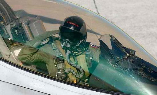 Απίστευτα δημοφιλής η Αεροπορία στους νέους μας: “Απογείωση” της βάσης εισαγωγής στην Σχολή Ικάρων!