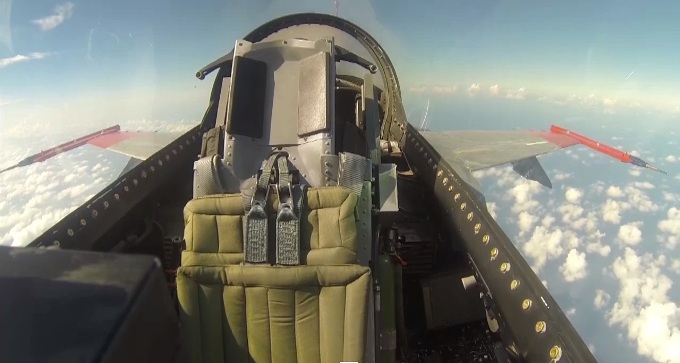 Πρώτη δοκιμή του QF-16 από την αμερικανική Αεροπορία – Βίντεο