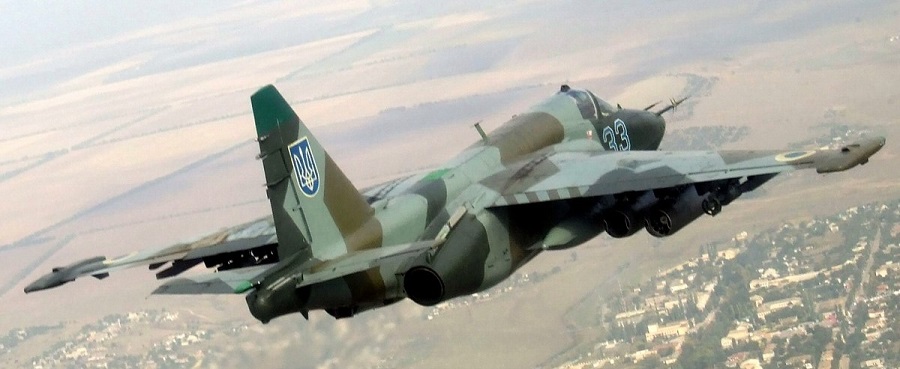 Βίντεο-ντοκουμέντο: Ρωσόφωνοι με Su-25 “εξαϋλώνουν” ουκρανικά τεθωρακισμένα