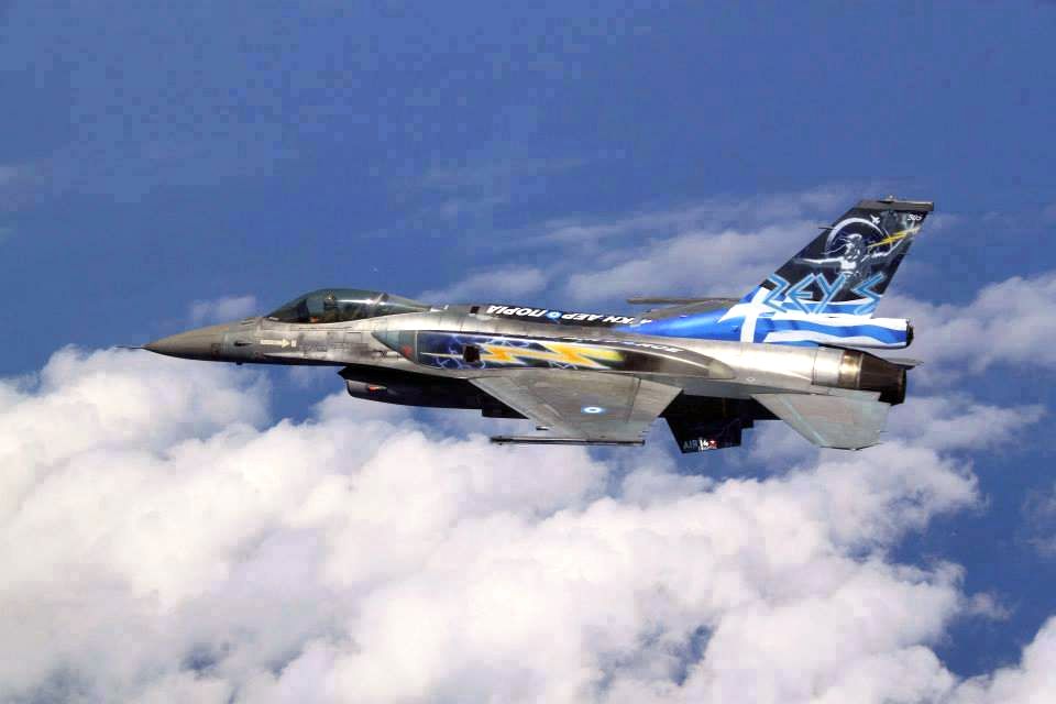 Το Zeus Demo Team μαγεύει τα πλήθη με την επίδειξη του στην Ελβετία [βίντεο]