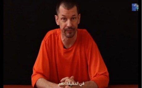 Βίντεο από νέο όμηρο δόθηκε στη δημοσιότητα από το Ισλαμικό Κράτος