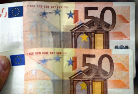 Γρεβενά: Εξαπατούσε ηλικιωμένους με πλαστά χαρτονομίσματα