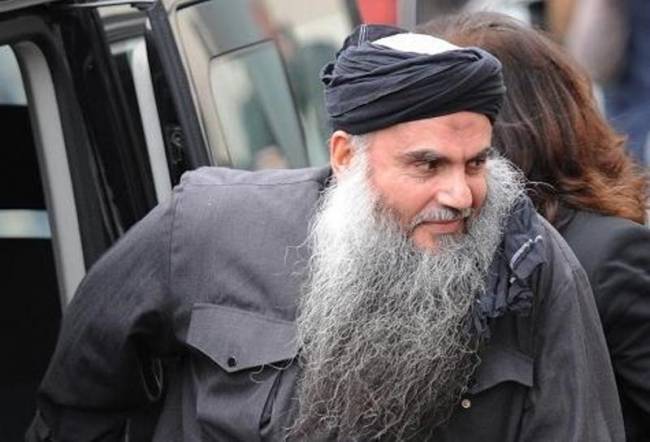 Η Βρετανία εξέδωσε ισλαμιστή ιμάμη κατηγορούμενο για τρομοκρατία στην Ιορδανία όπου και αθωώθηκε!