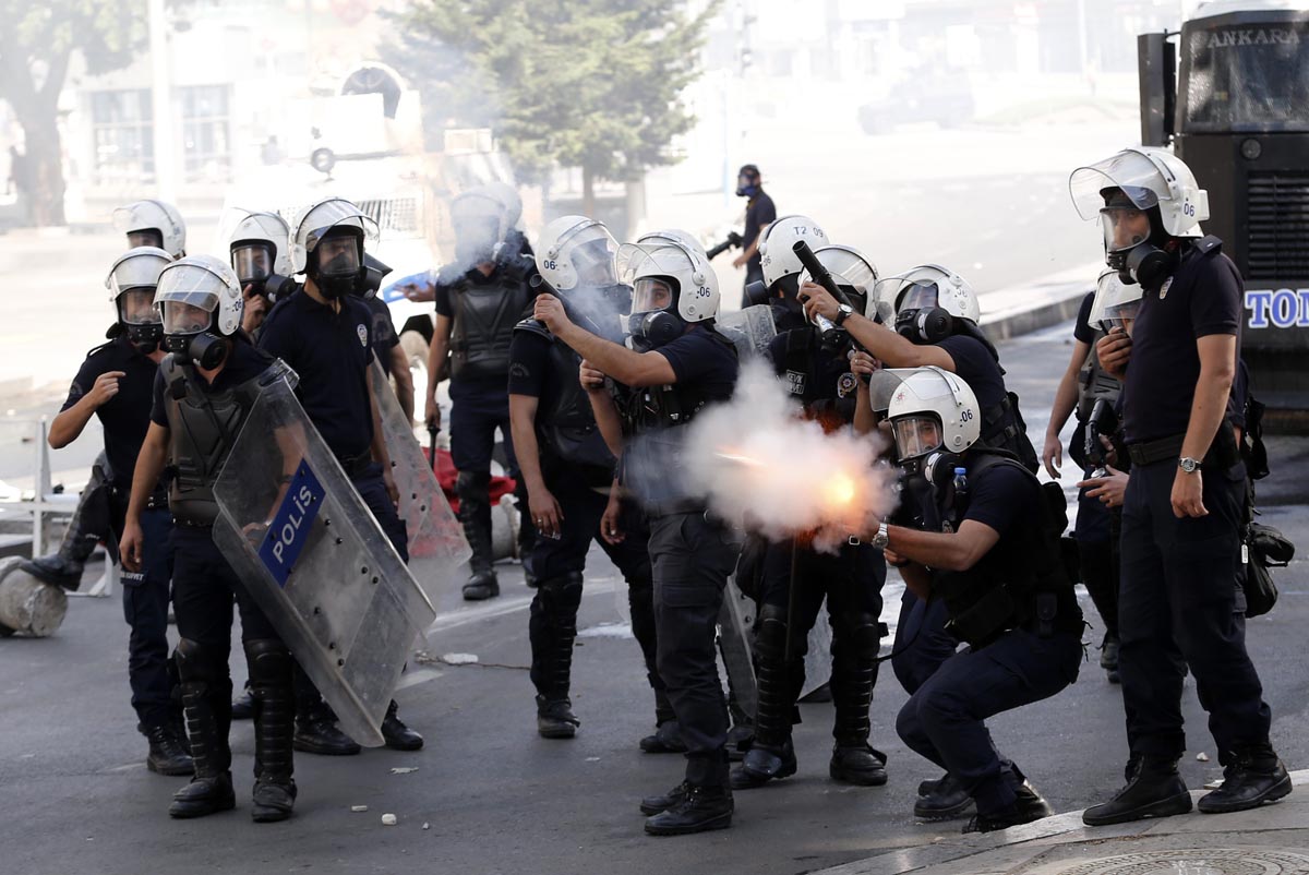 Εξέγερση των Κούρδων και στην Άγκυρα – Φλέγονται οι τουρκικές μεγαλουπόλεις (vid)