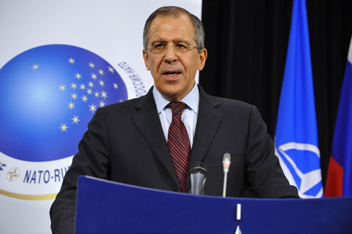 Σεργκέι Λαβρόφ: «Θα συνεχίζουμε να εξοπλίζουμε Ιράκ και Συρία στον αγώνα κατά των ισλαμιστών της ISIS»