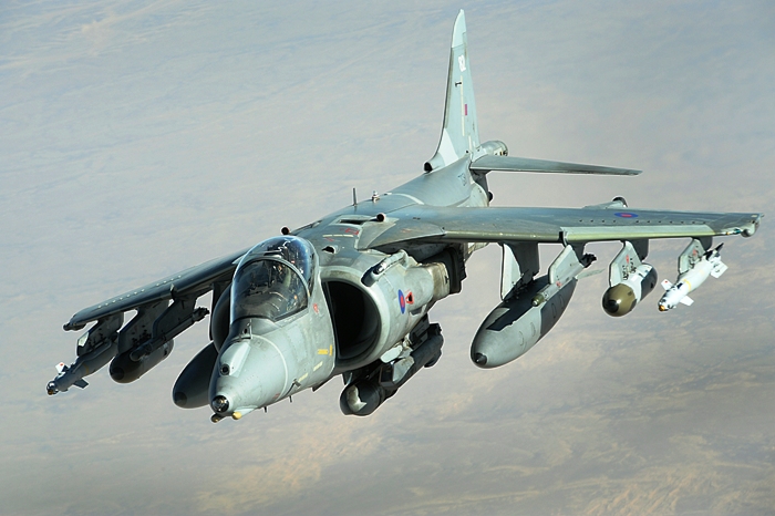 The Telegraph: «Φέρτε τα Harrier πίσω αντί των F-35»