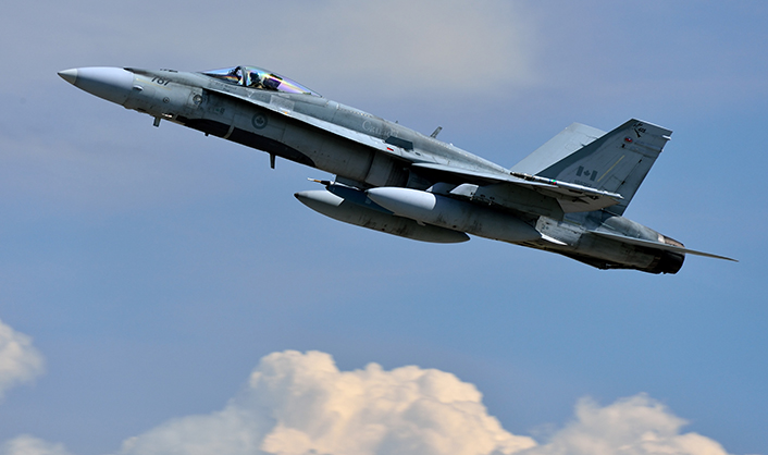 Νατοϊκά CF-188 και F-16AM αναχαίτισαν IL20 Coot της ρωσικής Αεροπορίας