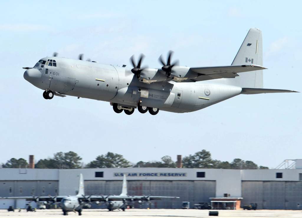 Αναγκαστική προσγείωση C130 στο αεροδρόμιο της Πάφου