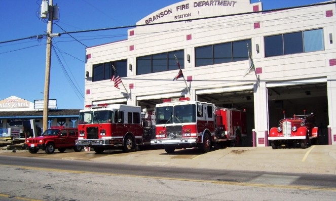 Πυροσβέστες στην Αριζόνα διασώζουν άλογο που είχε παγιδευτεί σε… πισίνα (Βίντεο)