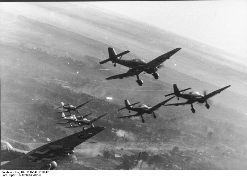Ju-87 Stuka: Το γερμανικό “ιπτάμενο πυροβολικό” που λύγισε μπροστά στα Οχυρά του Μεταξά [βίντεο]