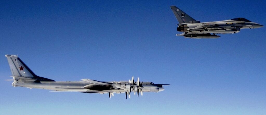 Φρενίτιδα ρωσικών εικονικών βομβαρδισμών κρατών του ΝΑΤΟ – “Κτύπησαν” μέχρι και την Πορτογαλία! (vid)