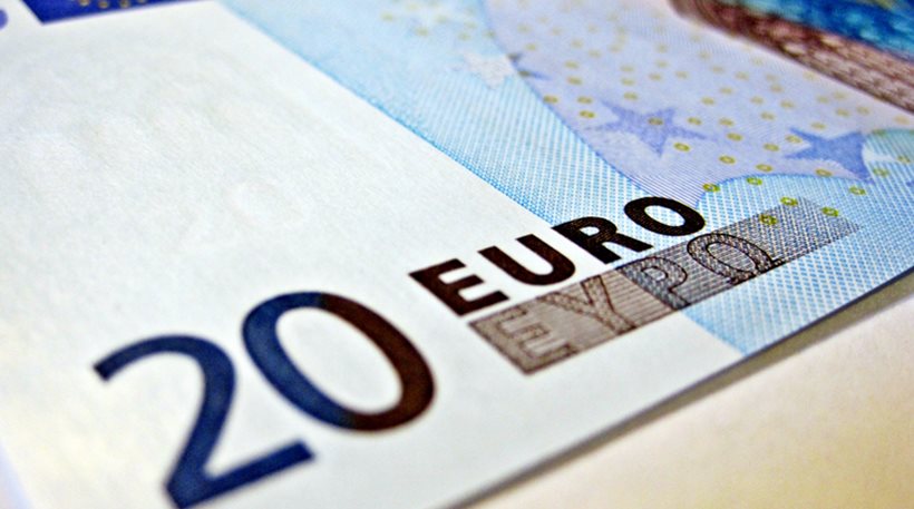 Ημαθία: Ανήλικος ψώνιζε με πλαστά χαρτονομίσματα