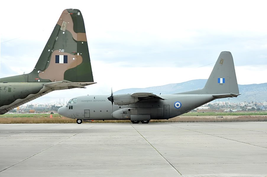 Aερογέφυρα ζωής με C-130 της Πολεμικής Αεροπορίας