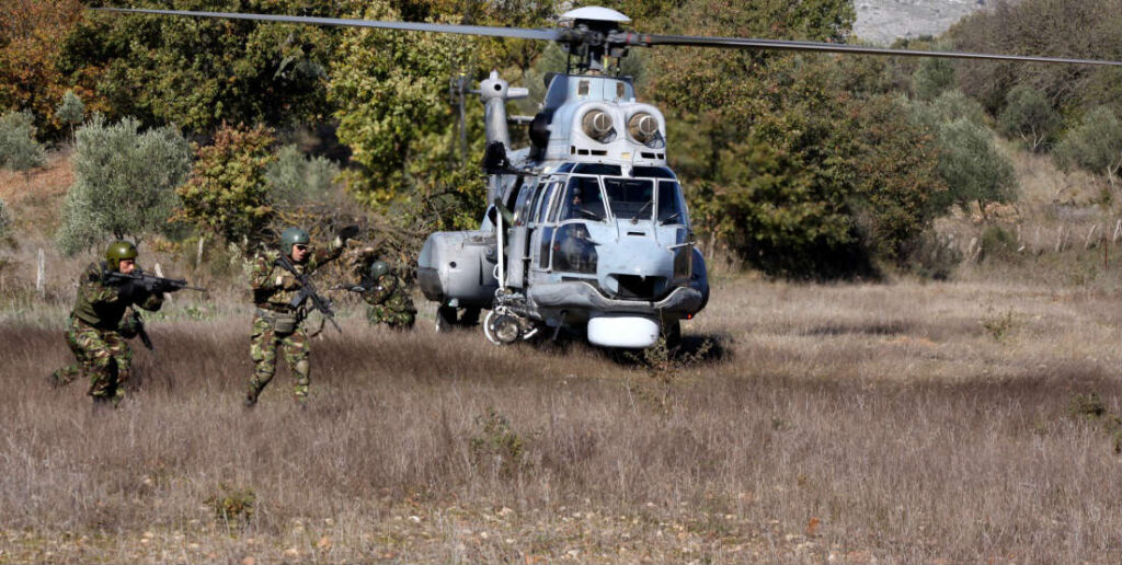 Αποκλειστικό: Άσκηση Διάσωσης Μάχης στην κεντρική Πελοπόννησο (φωτό)