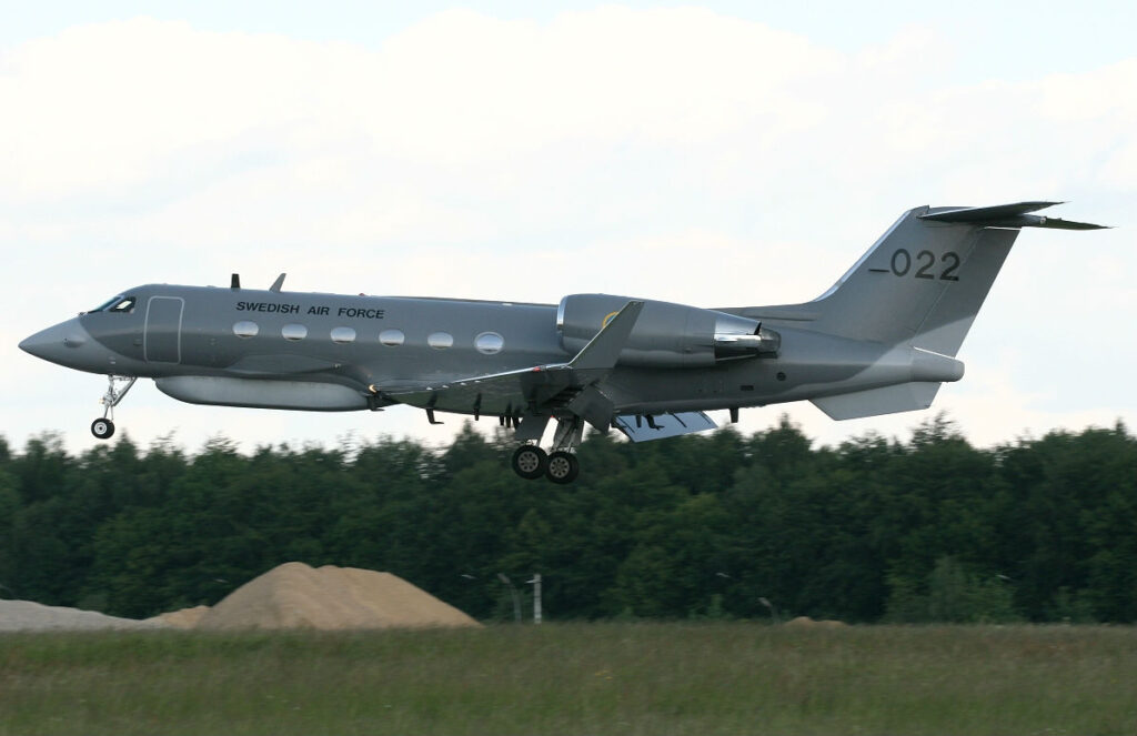 Αερομαχία στη Βαλτική: ΝΑΤΟϊκά μαχητικά προστατεύουν σουηδικά κατασκοπευτικά – Εμπλοκή με Su-27