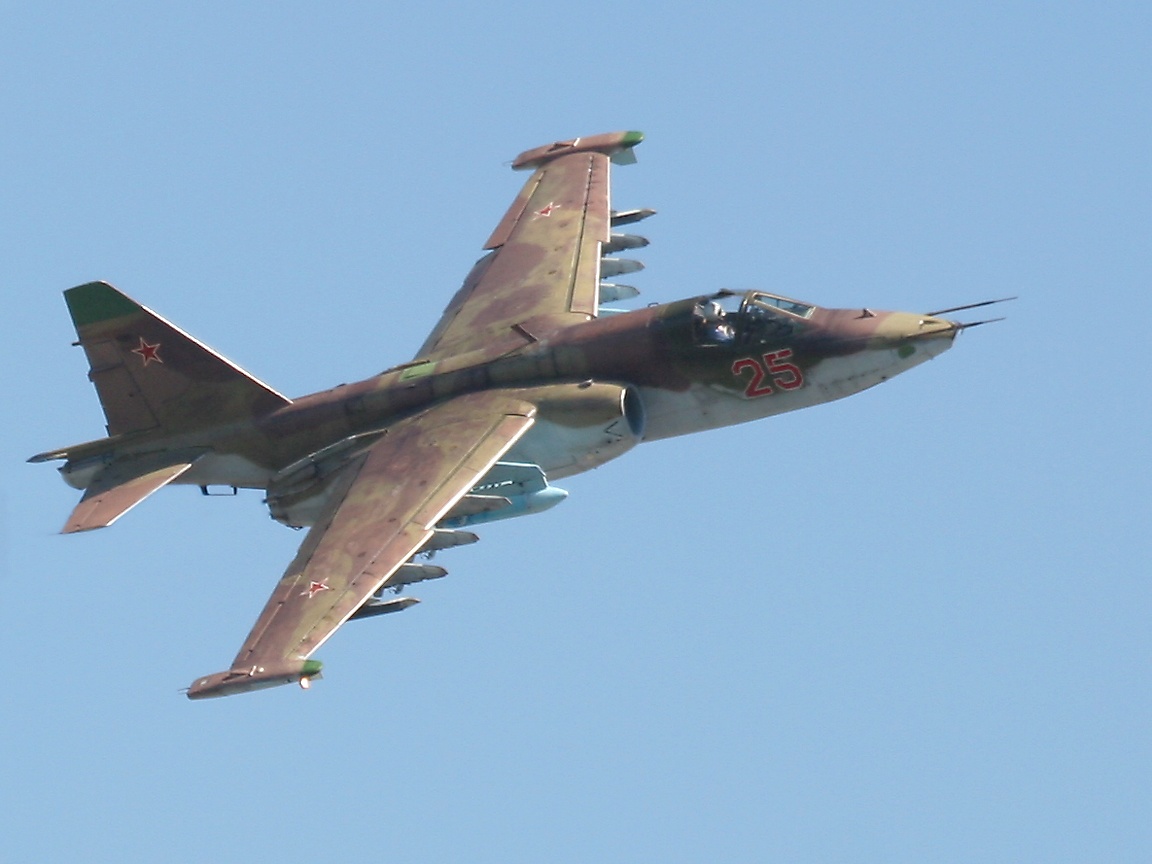 Πτήση του αεροσκάφους κρούσης SU-25SM3 μέσα από το κόκπιτ [βίντεο]
