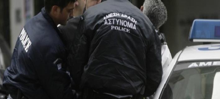 Ελληνας συνταξιούχος εκπαιδευτικός διακινητής ναρκωτικού από το Ναϊρόμπι