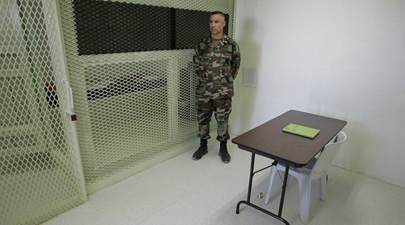 Βρετανία: Ερευνα για τη ανάμειξη Βρετανών κατασκόπων στα βασανιστήρια της CIA